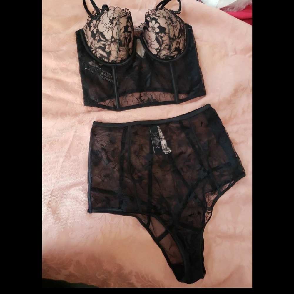 Victoria's Secret Balconette&Highwaist Cheeky